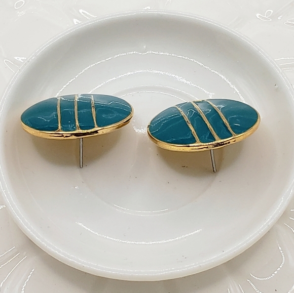 Round Teal Enamel Studs with 3 Vertical Gold Stripes - Picture 4 of 6